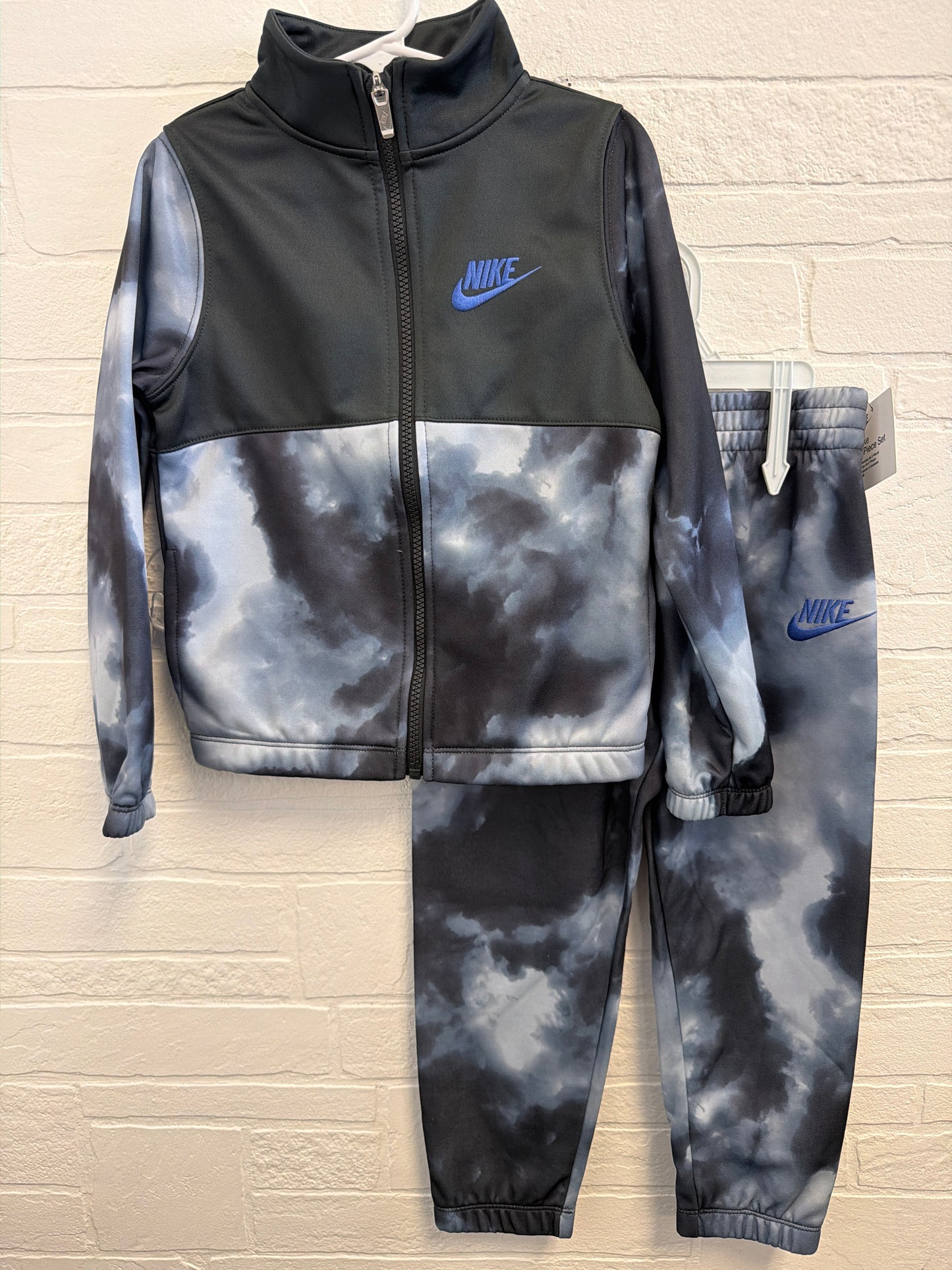 5 NEW Nike Black+Gray Set