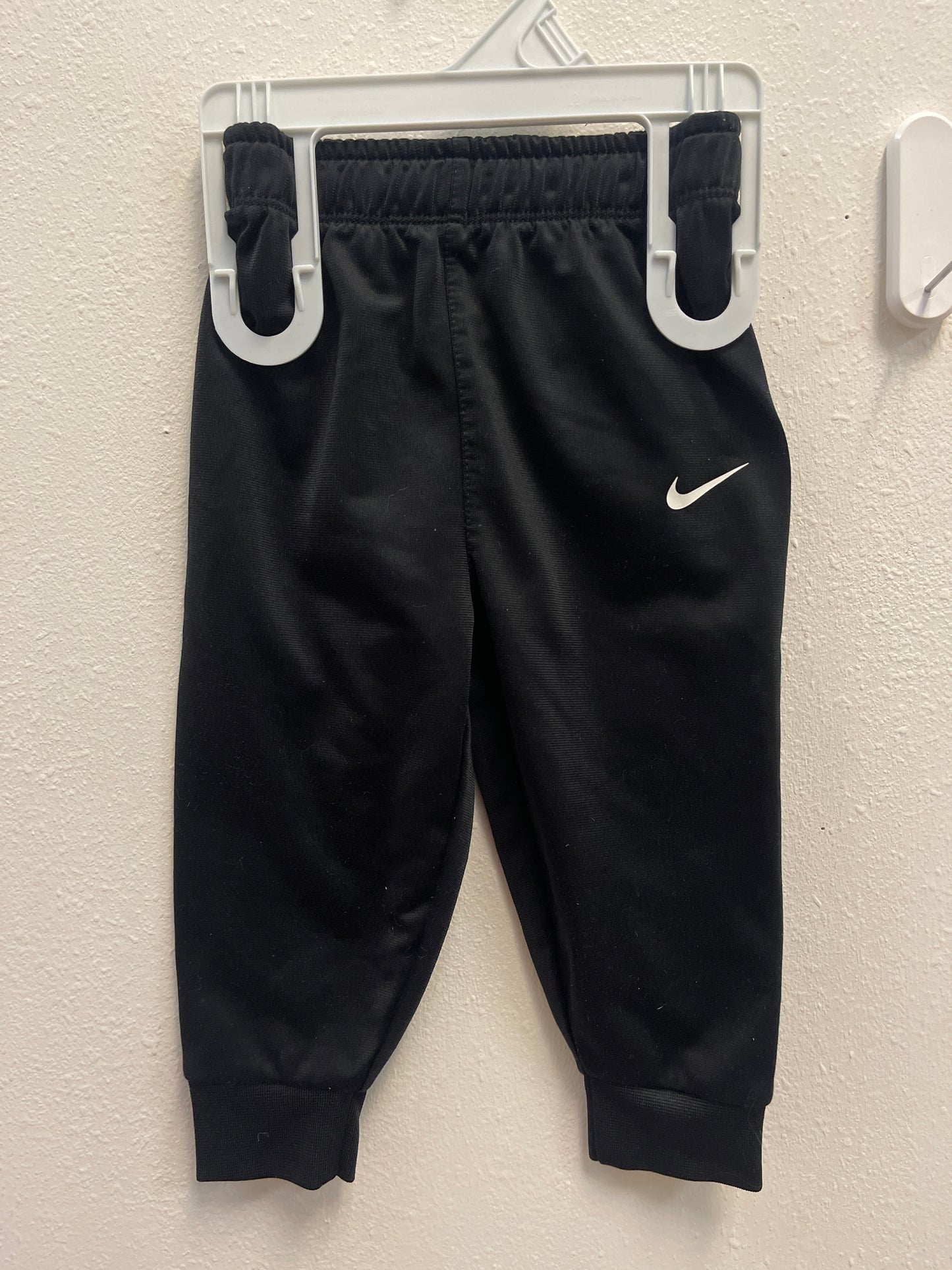 12m Nike Black Jogger