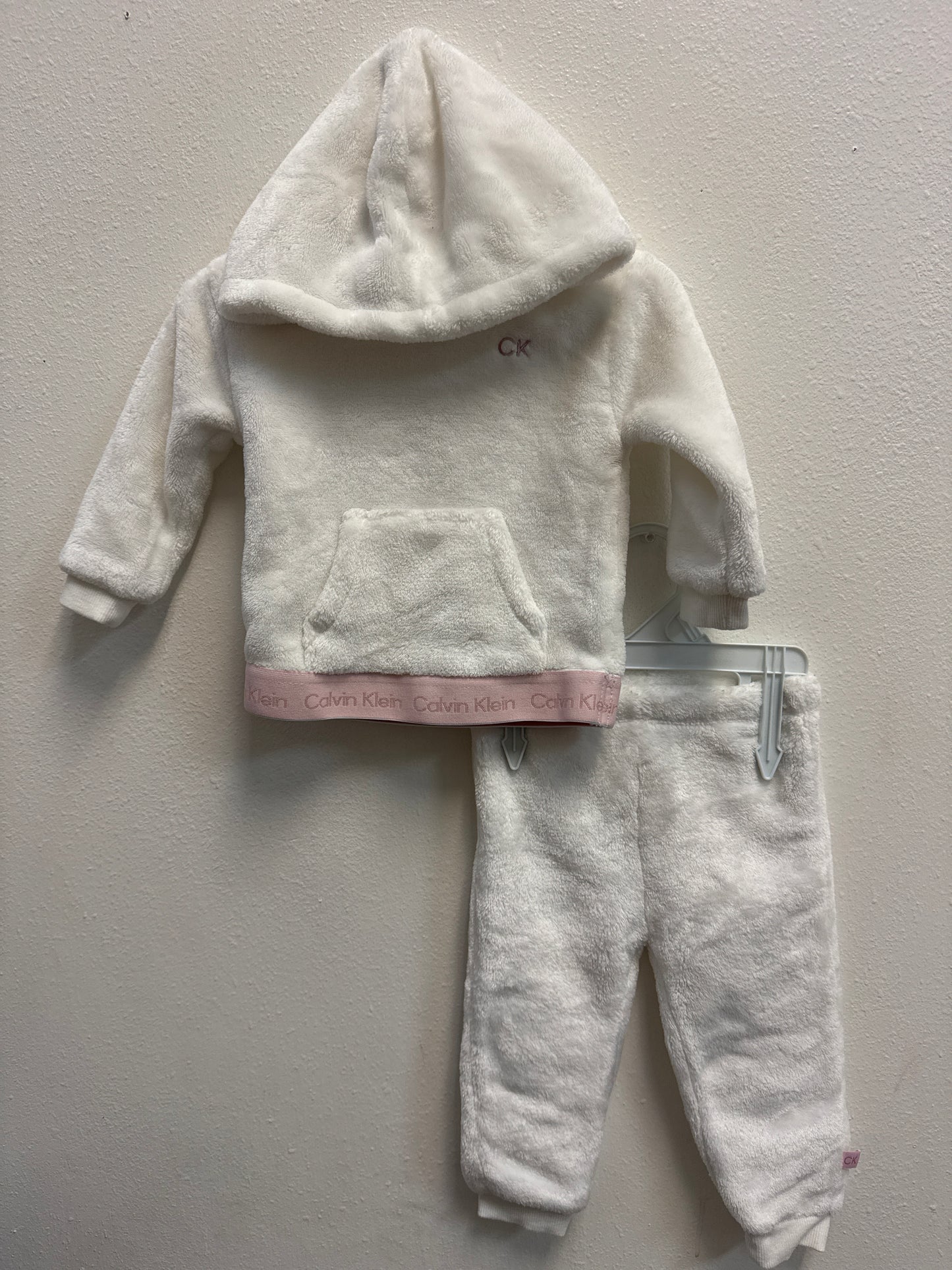 6/9m Calvin Klein Fleece Hoodie & Pants Set
