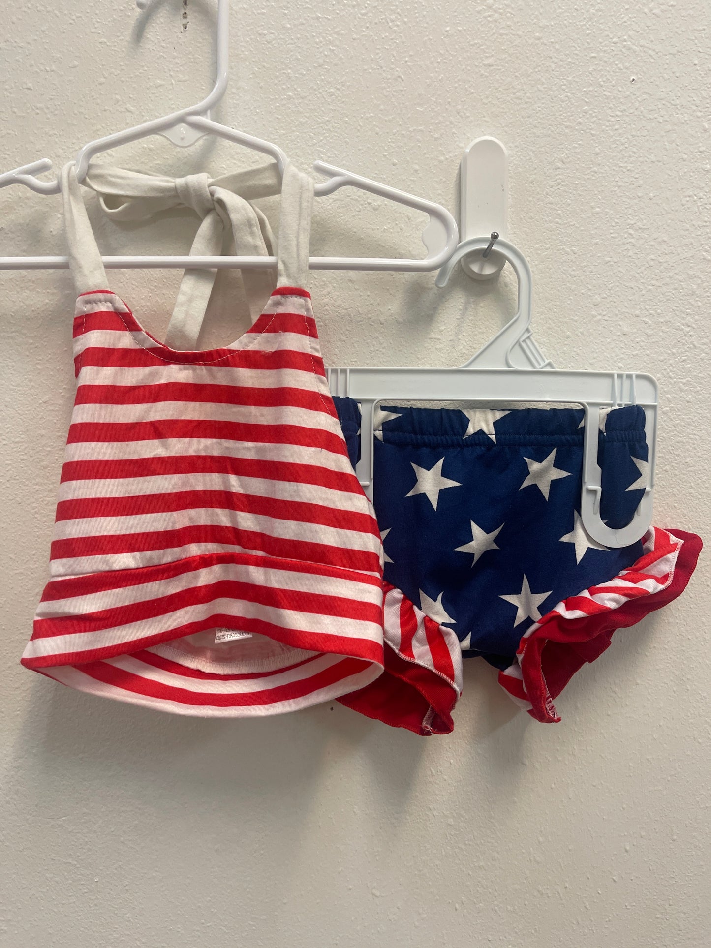 3/6m Stripe + Stars Halter Set