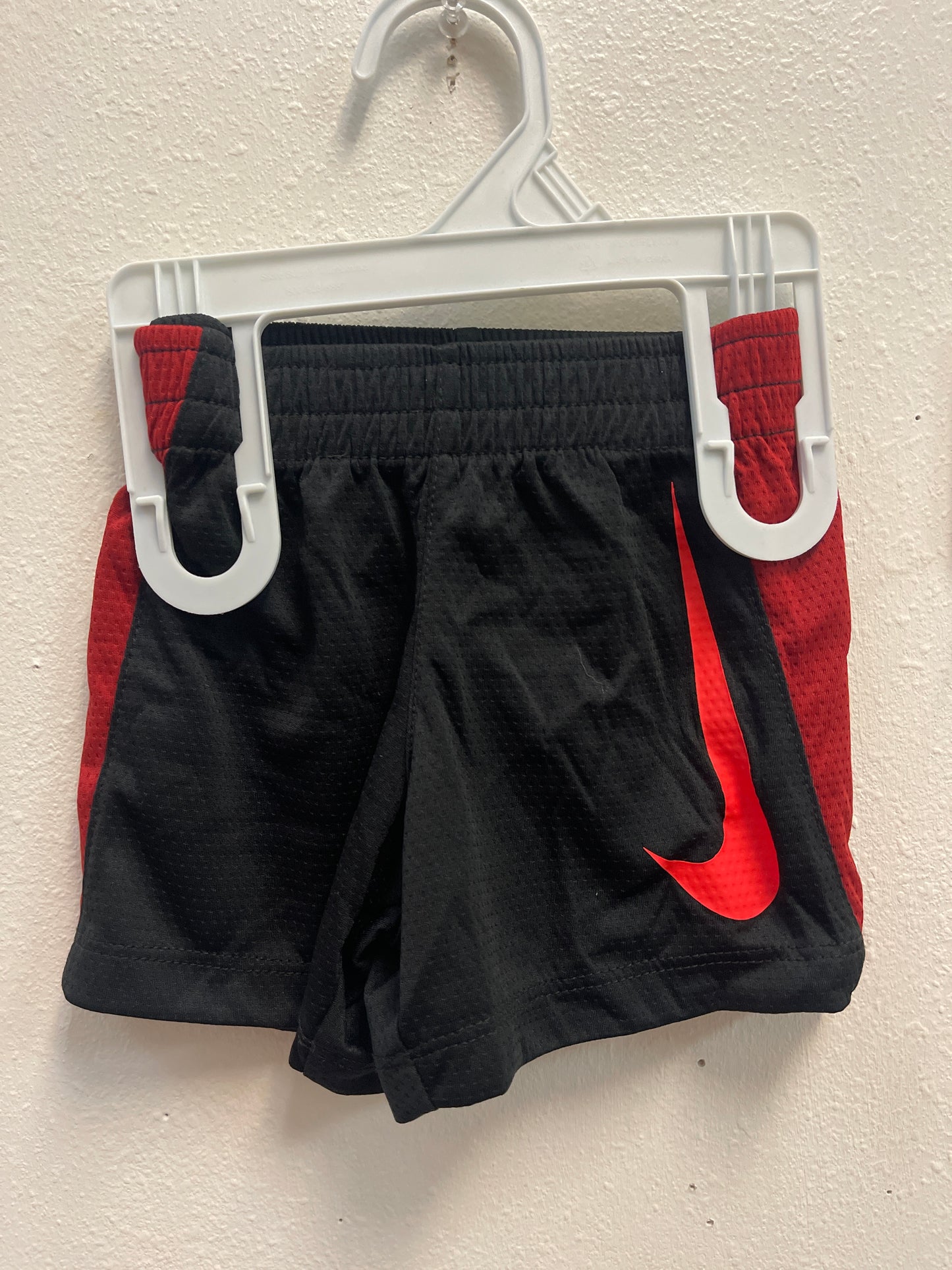 12m Nike Mesh Black & Red Short