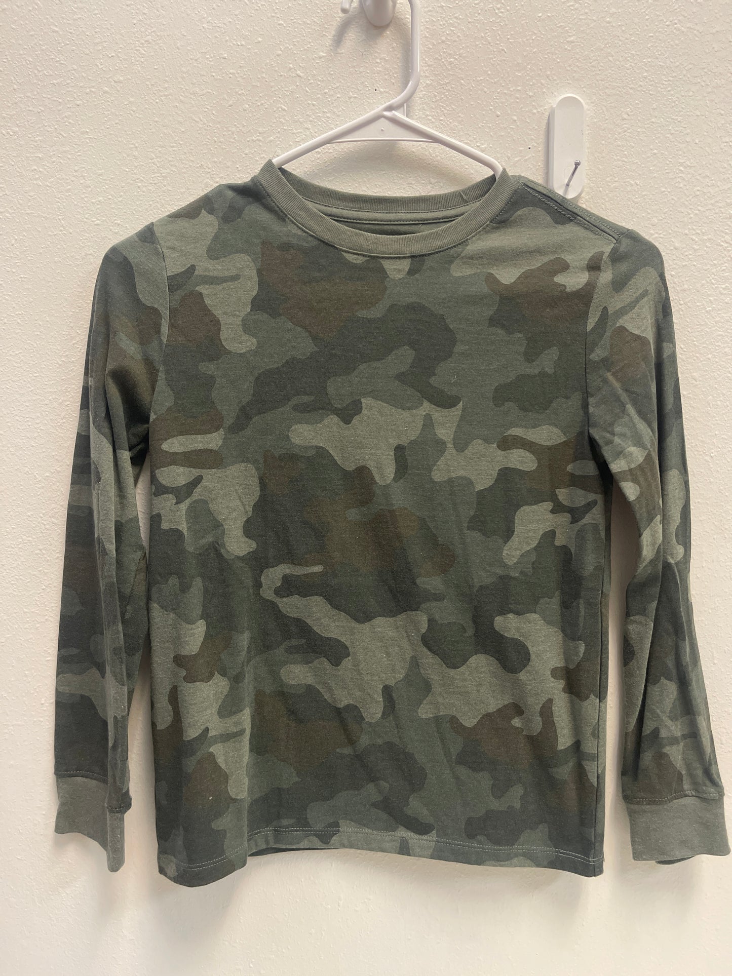 8 Cat & Jack Camo Long Sleeve
