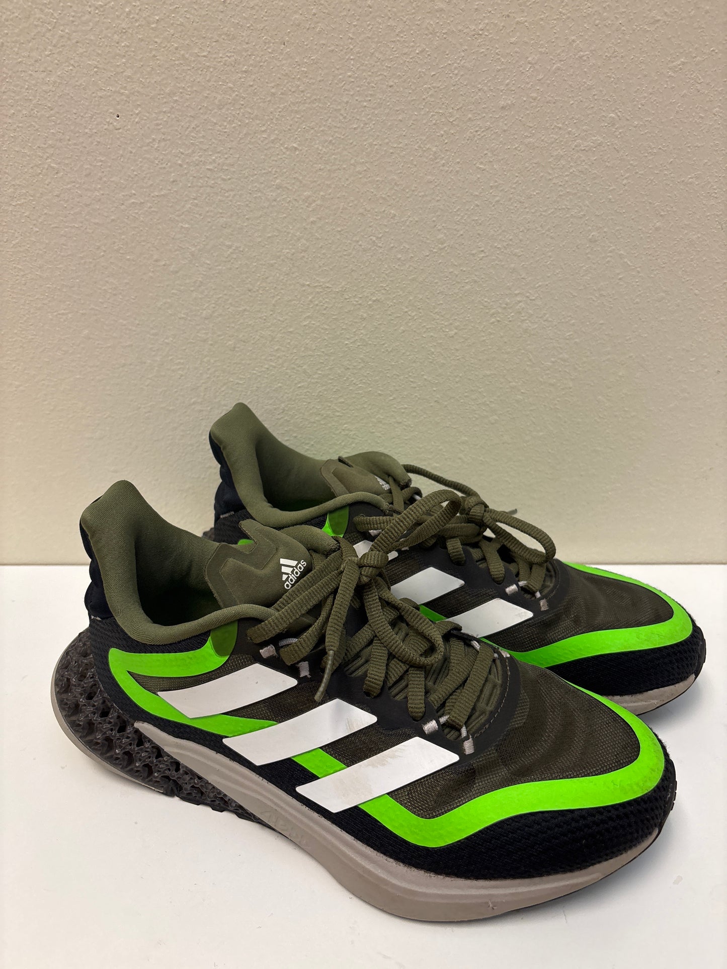 Size 6 Big Kids Adidas Pulse 2 Running Shoes