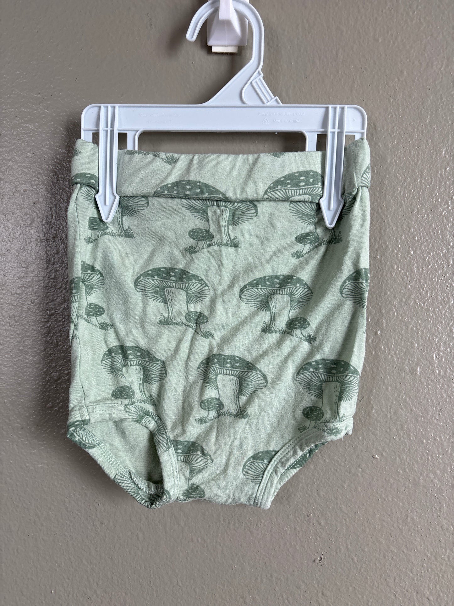 18-24m Kate Quinn Mushroom Bummies