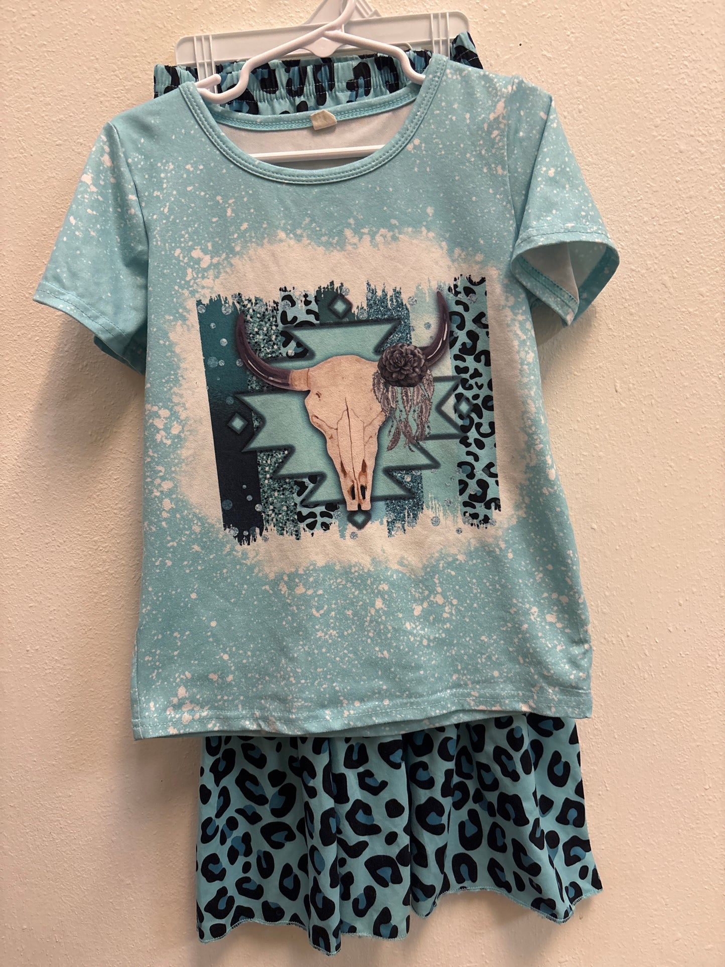 5-6 Turquoise Cow Skull Outfit