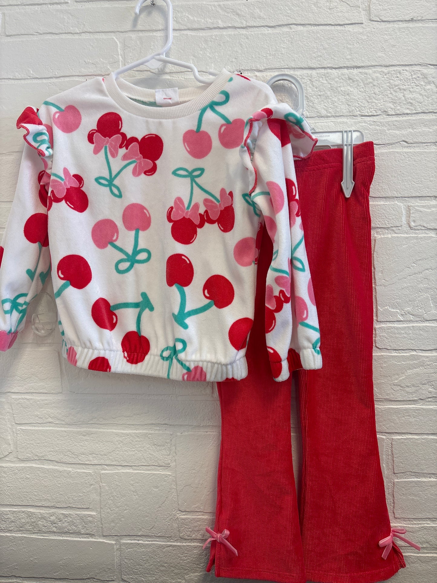 3T Minnie Mouse Cherry Outfit