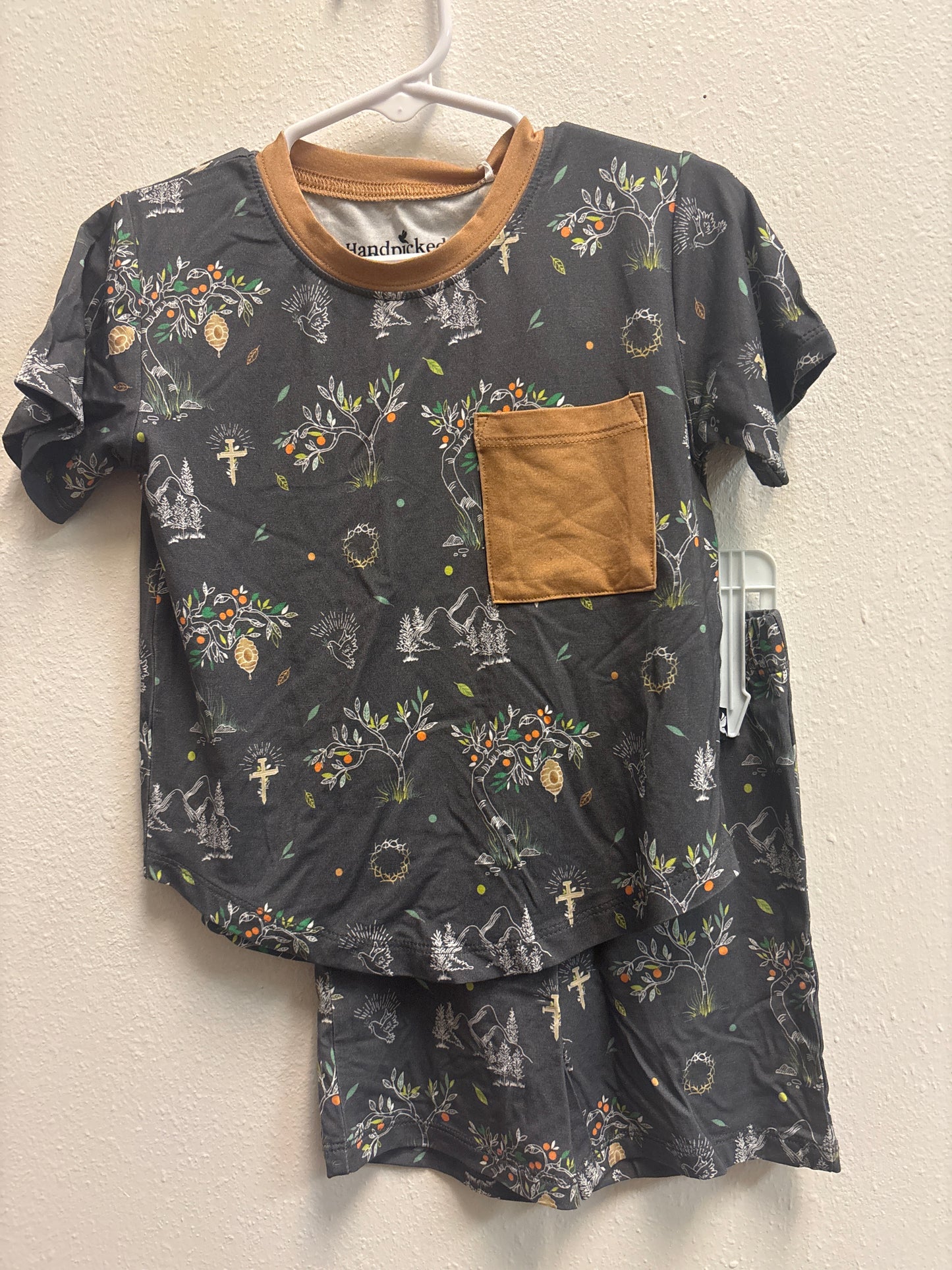2T New Bamboo Handpicked and Chosen Faith Brand Inspired Outfit