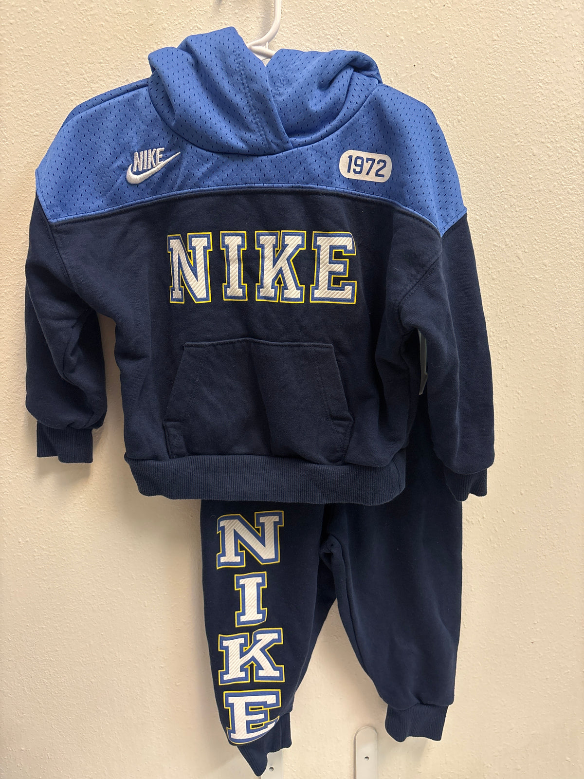 2T Blue Nike Outfit