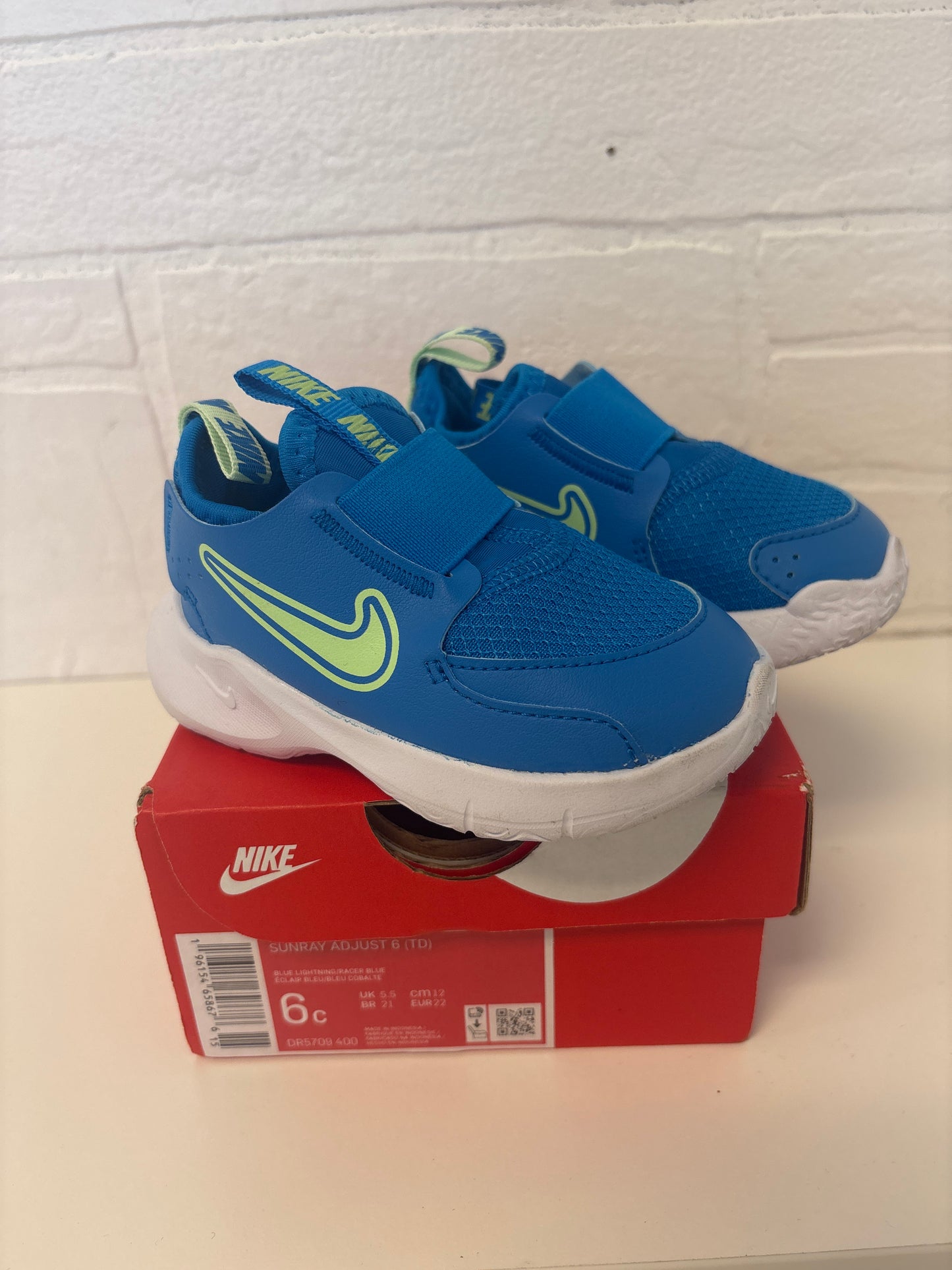 Size 6 Toddler Blue Sunray Nikes