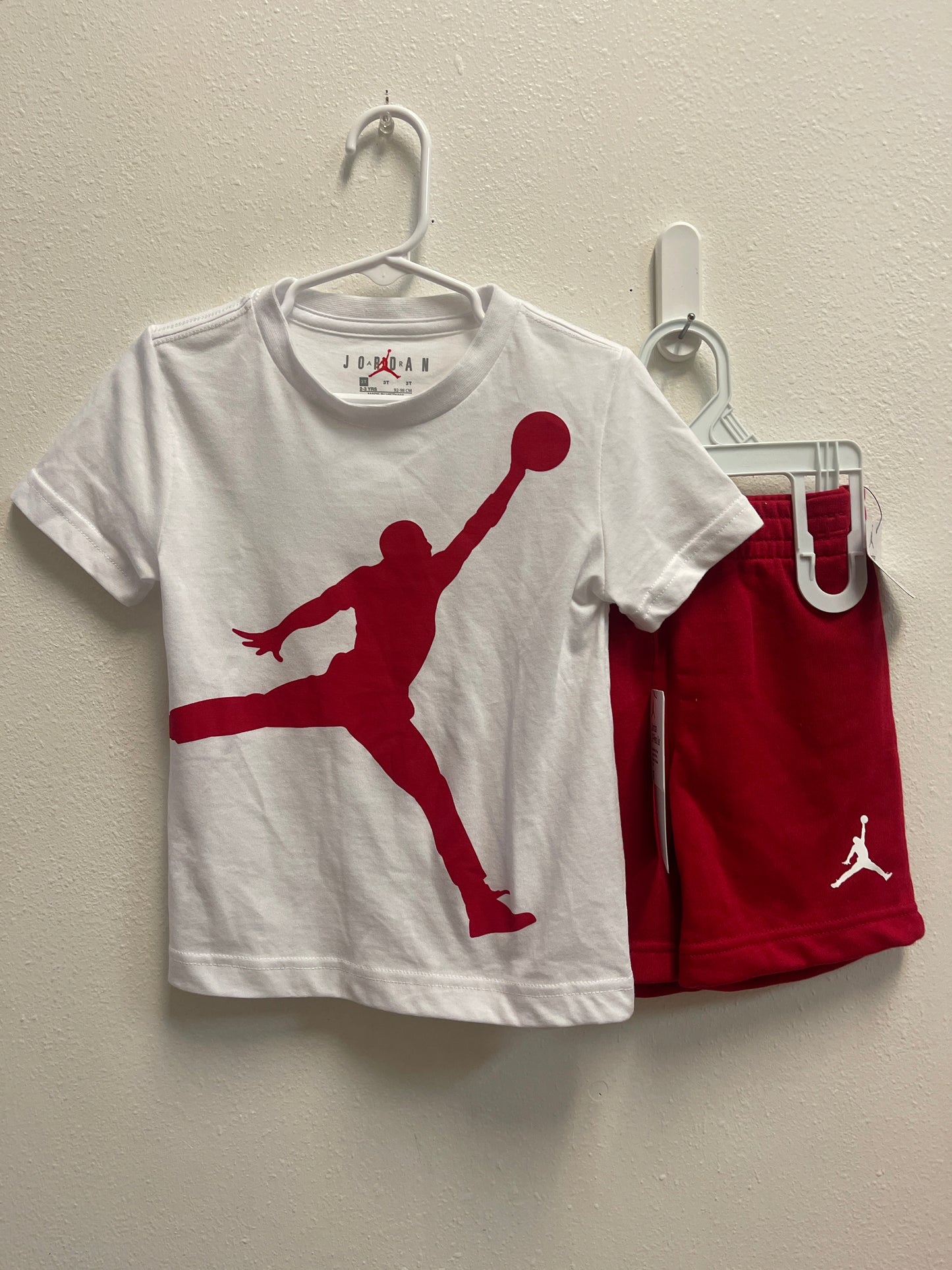 3t NEW Air Jordan White Red Set