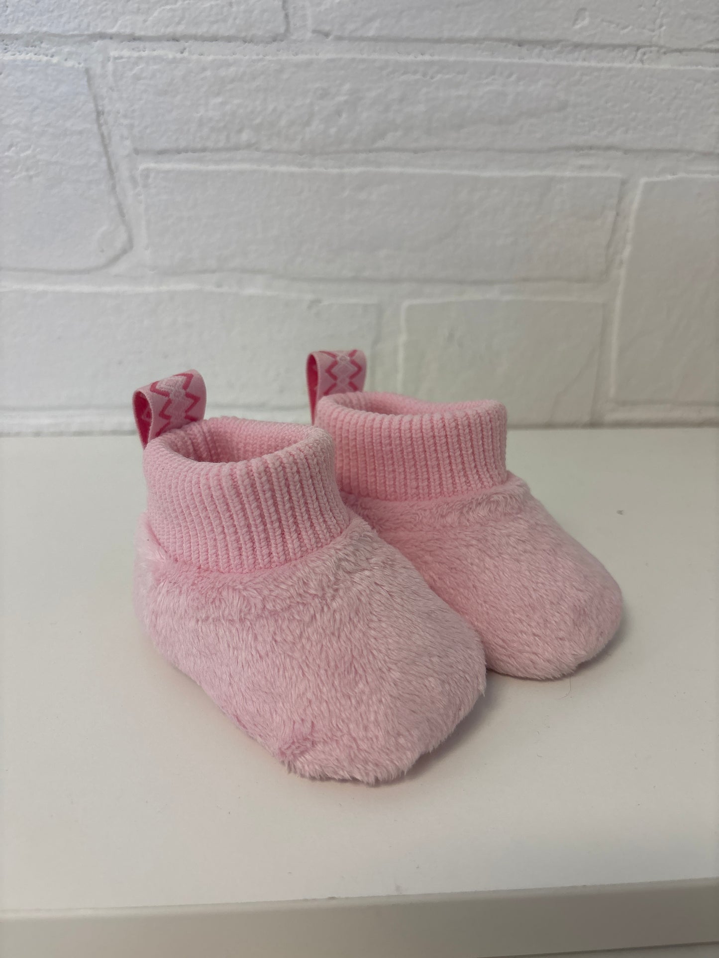 Size 0/1 Infant Pink Ugg Booties