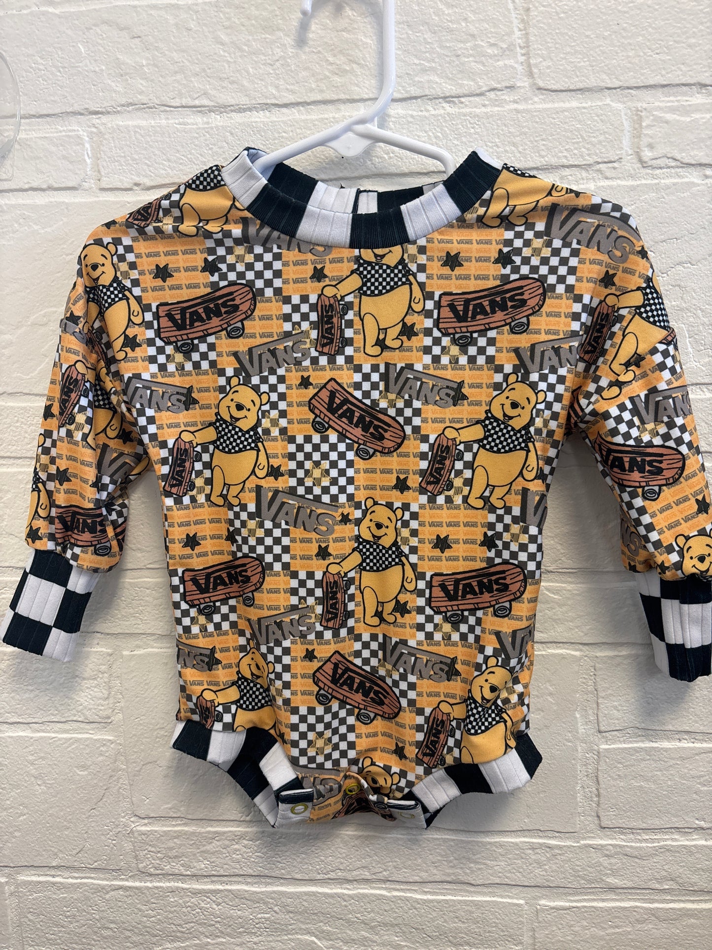 6-12m Vans+Winnie Romper