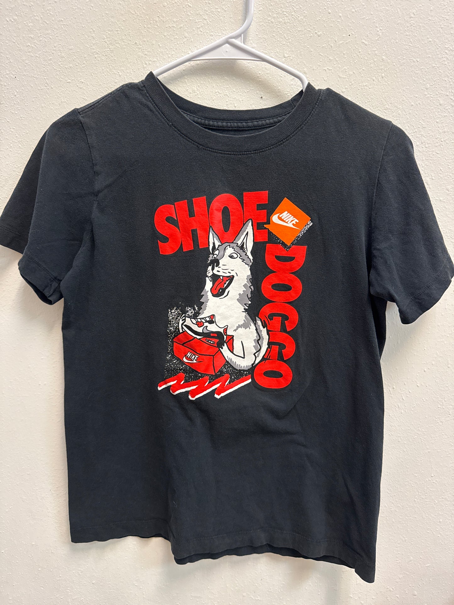 L Nike Shoe Doggo Tee