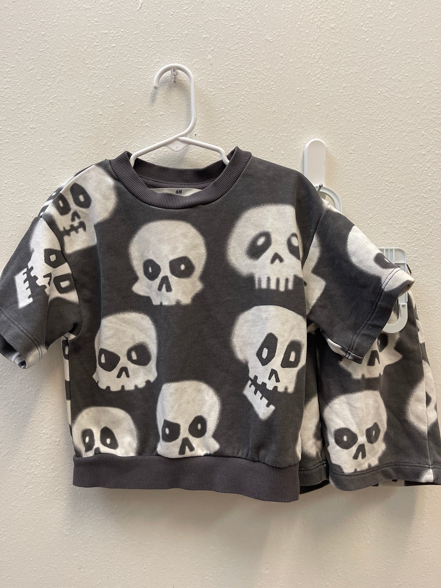 2t H&M Skull Short Set