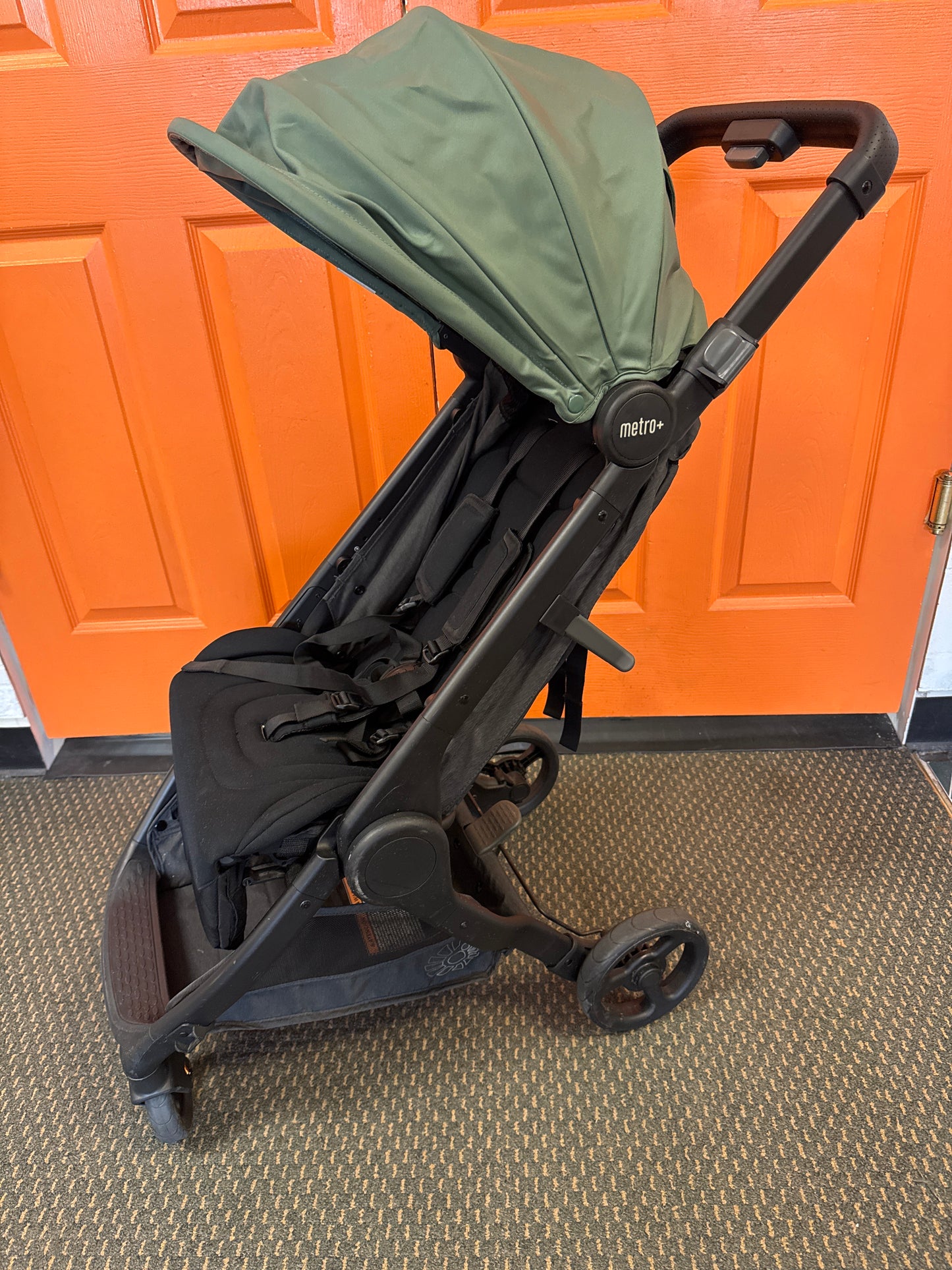 Ergobaby Metro+ Compact Stroller