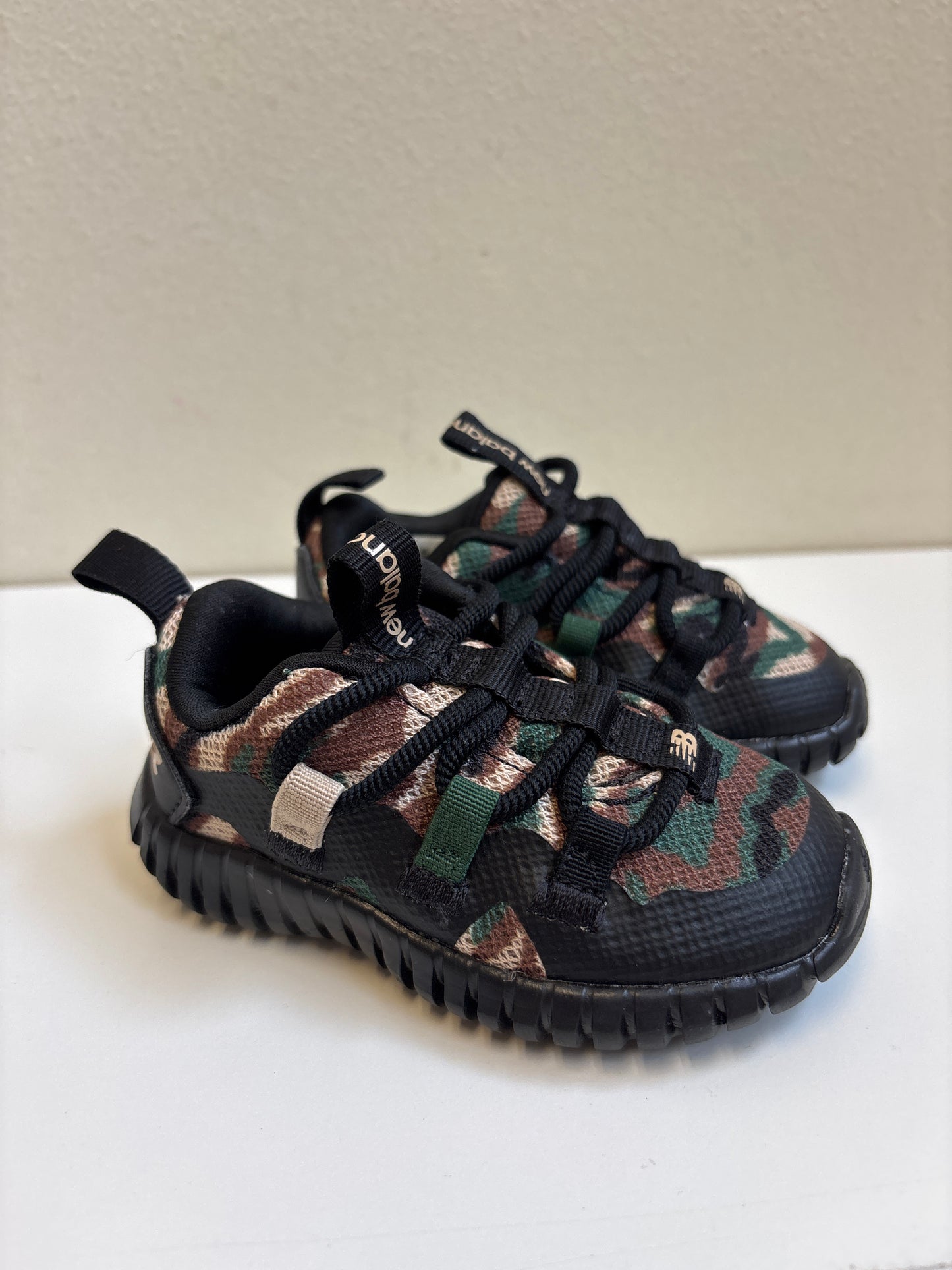 Size 4 Camo New Balance