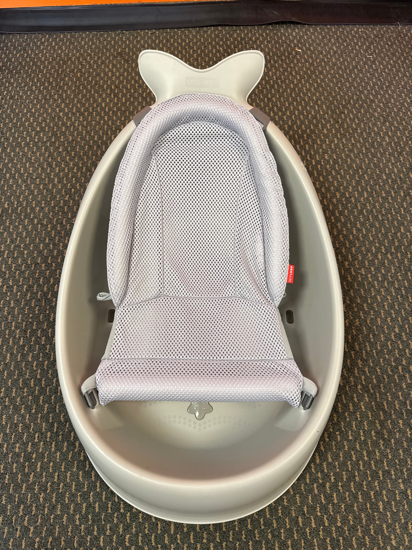 Skip Hop Moby Smart Sling 3-Stage Tub