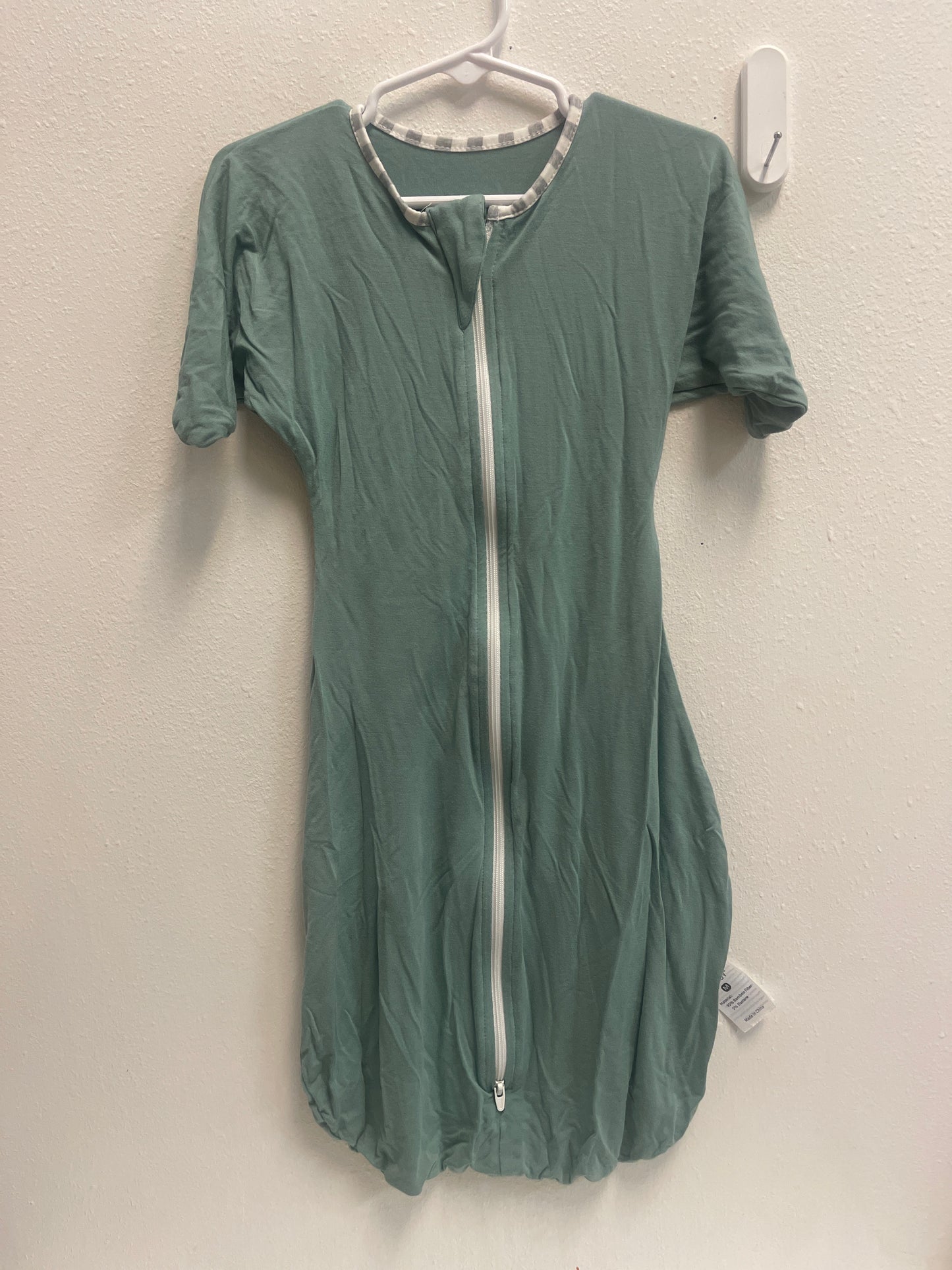 M (6/12m) Zigjoy Mint Sleep Sack