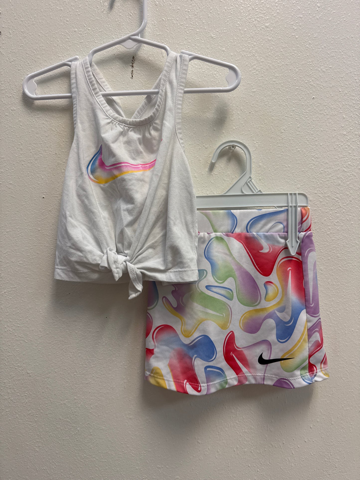 2t Nike Multi-Color Skirt Set