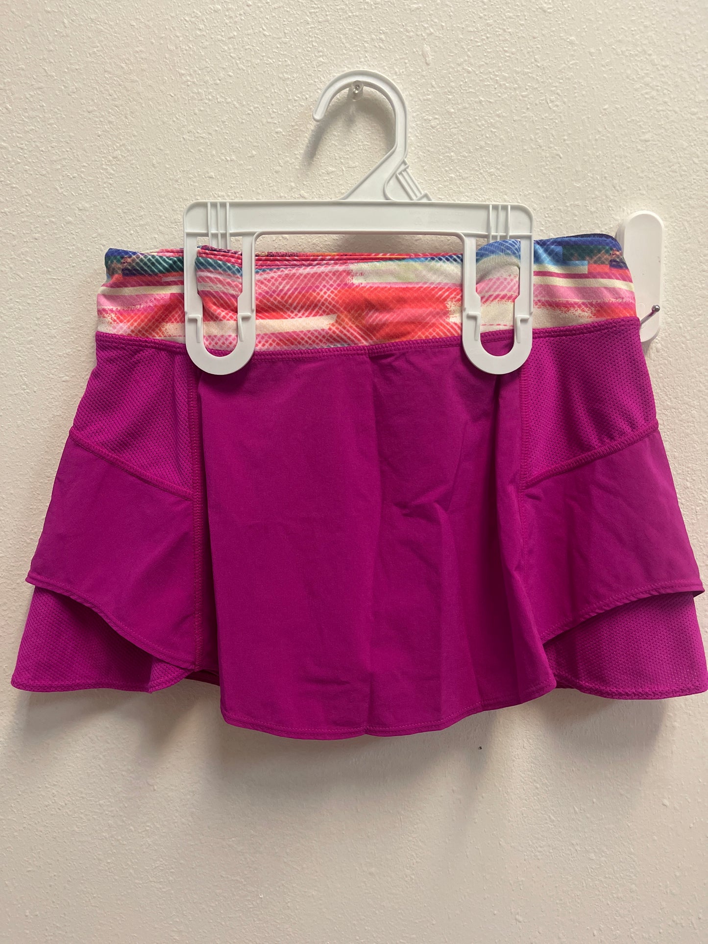 12 athleta girl Fuschia Skort