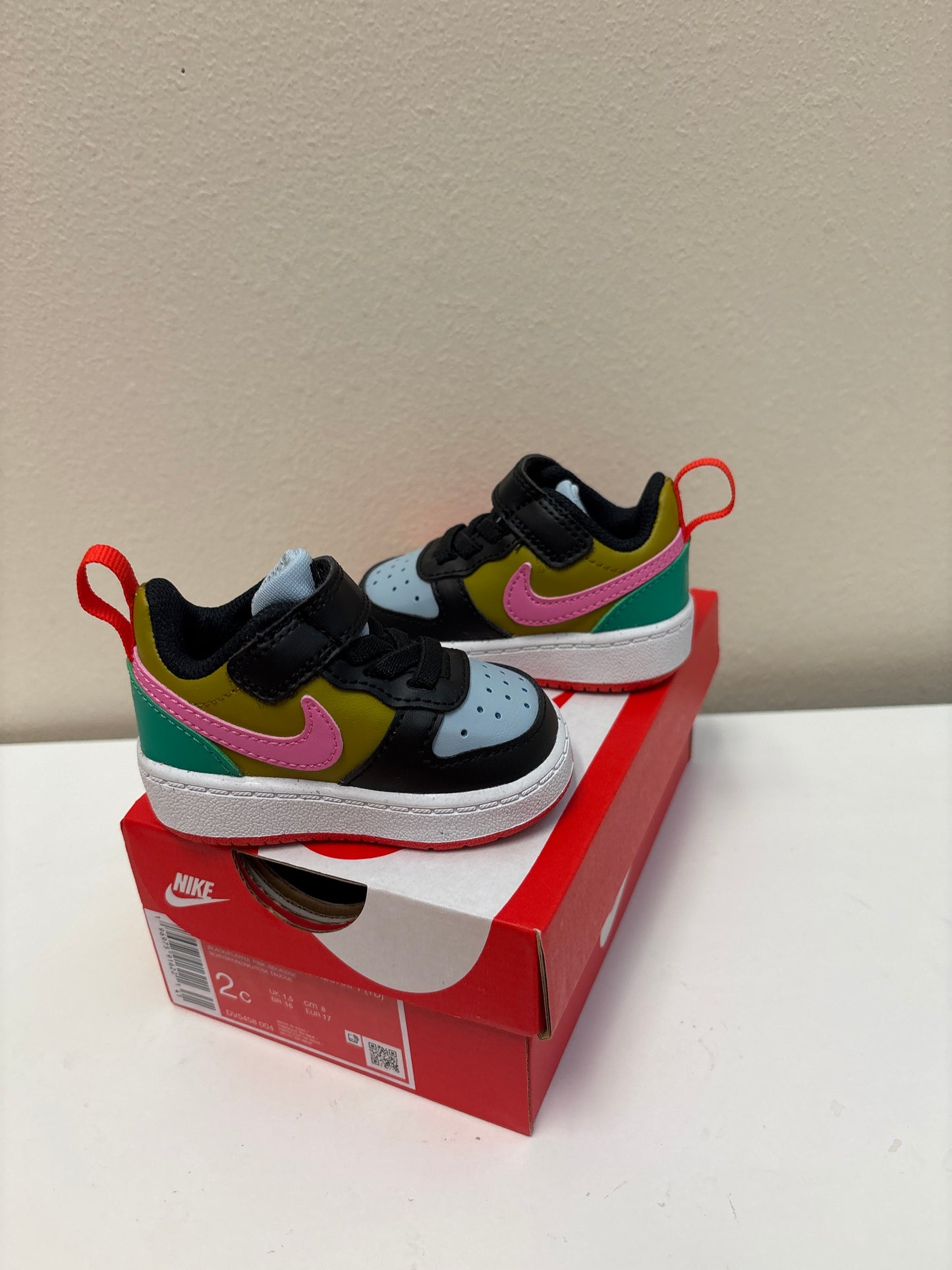 Size 2 Infant New Nike Court Borough Low