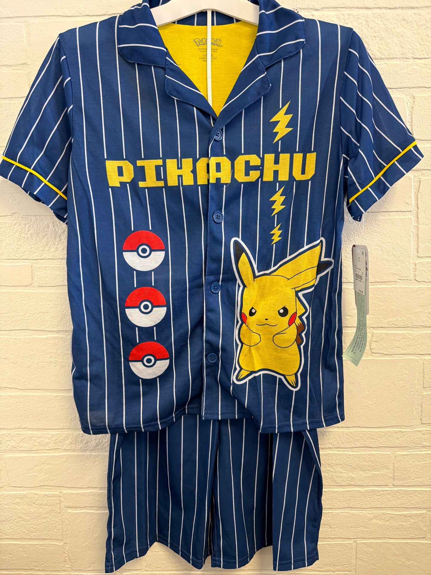 L(10-12) NEW Pikachu Pajama Set