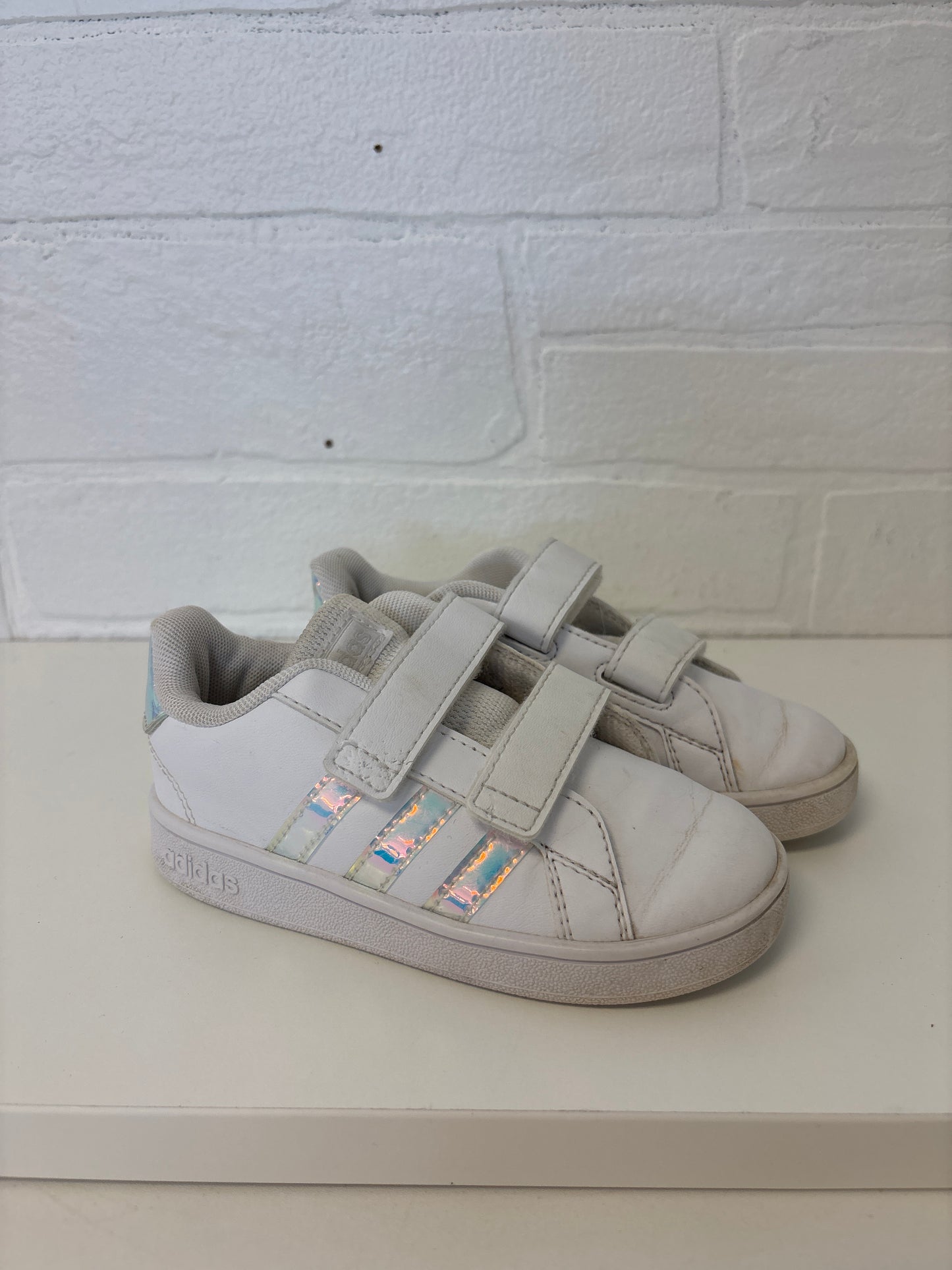 Size 8 Toddler White Adidas