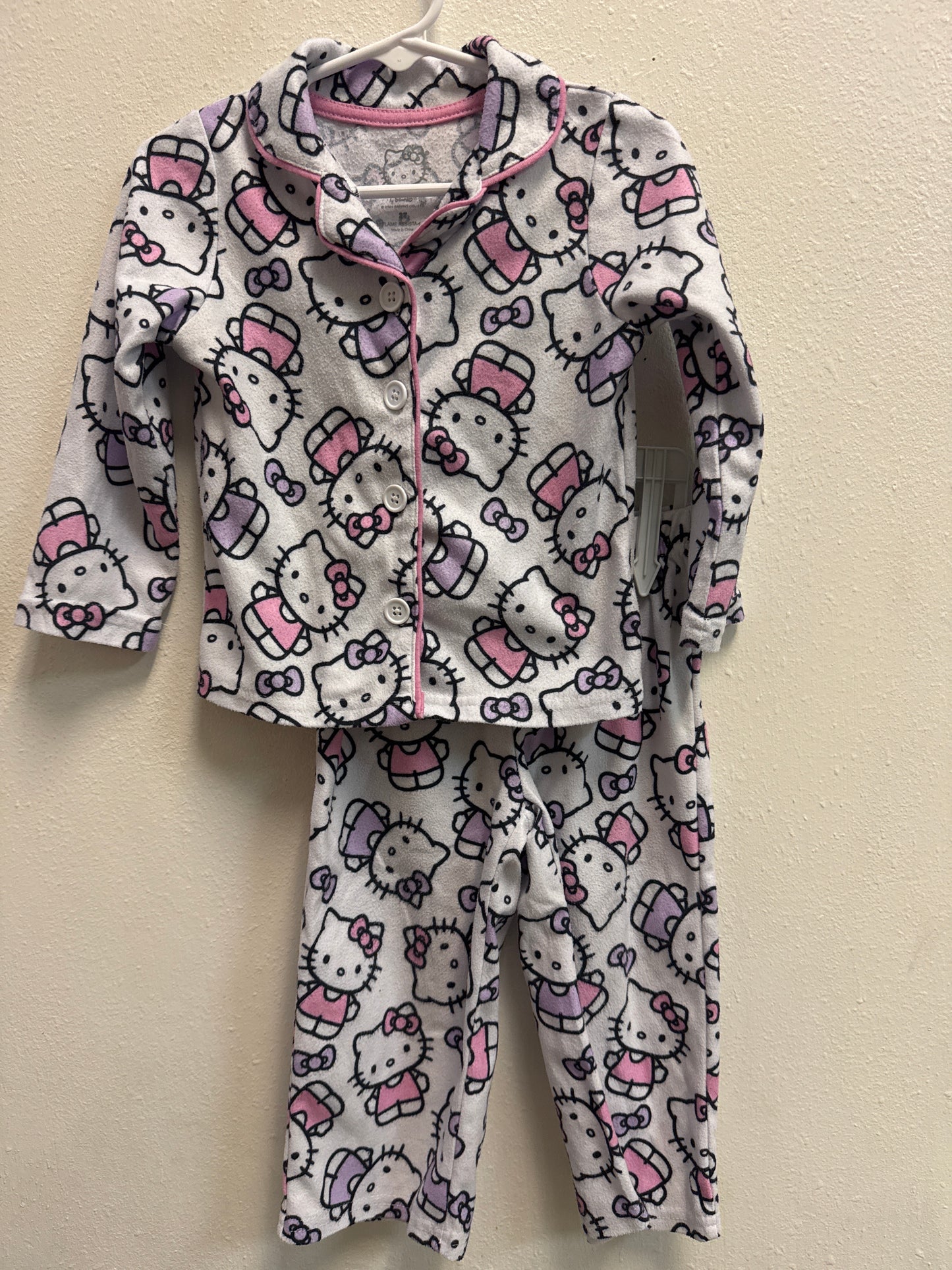 2t Hello Kitty Flannel Pajama Set