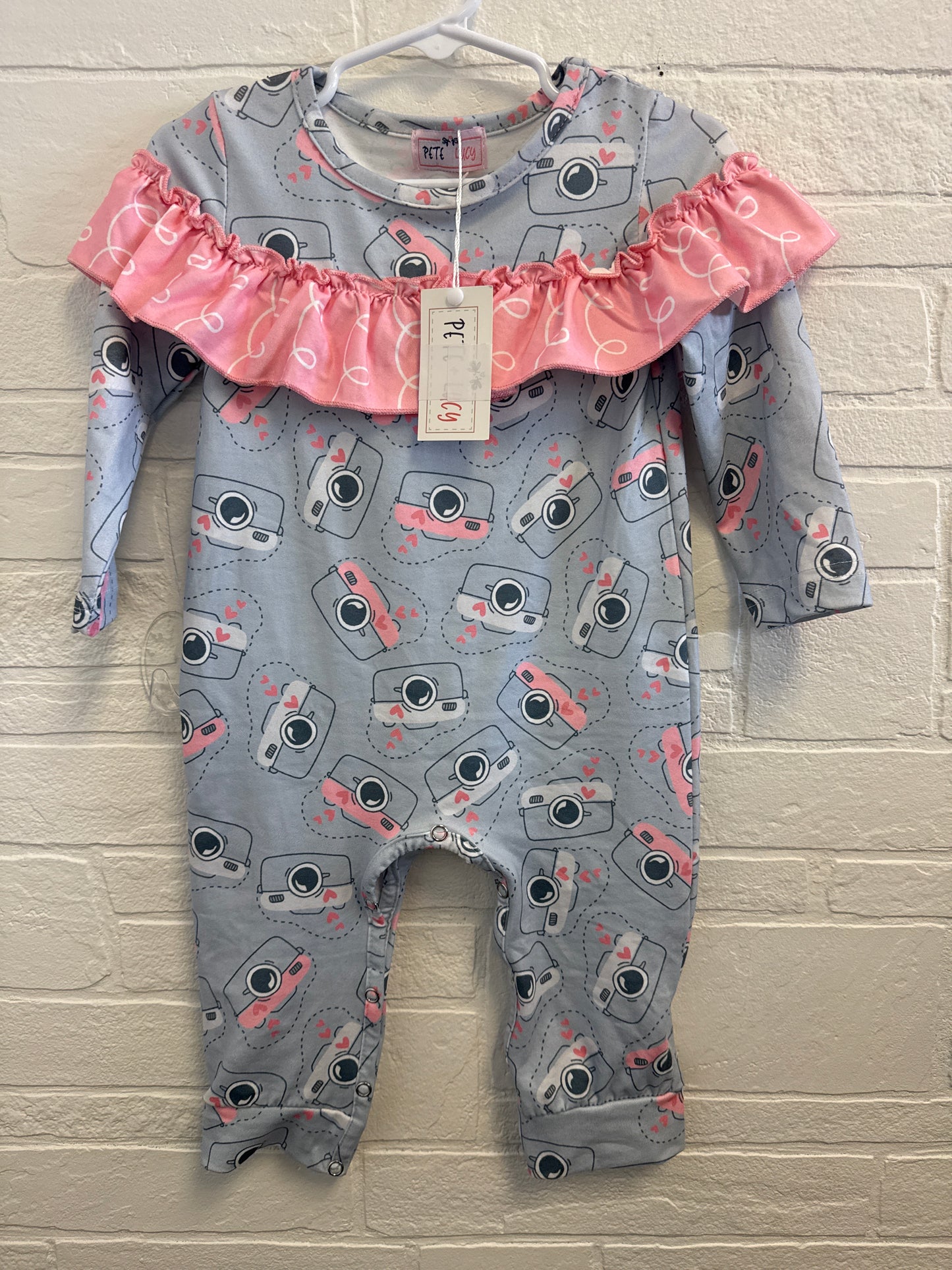 9/12m NEW Pete & Lucy Camera Romper