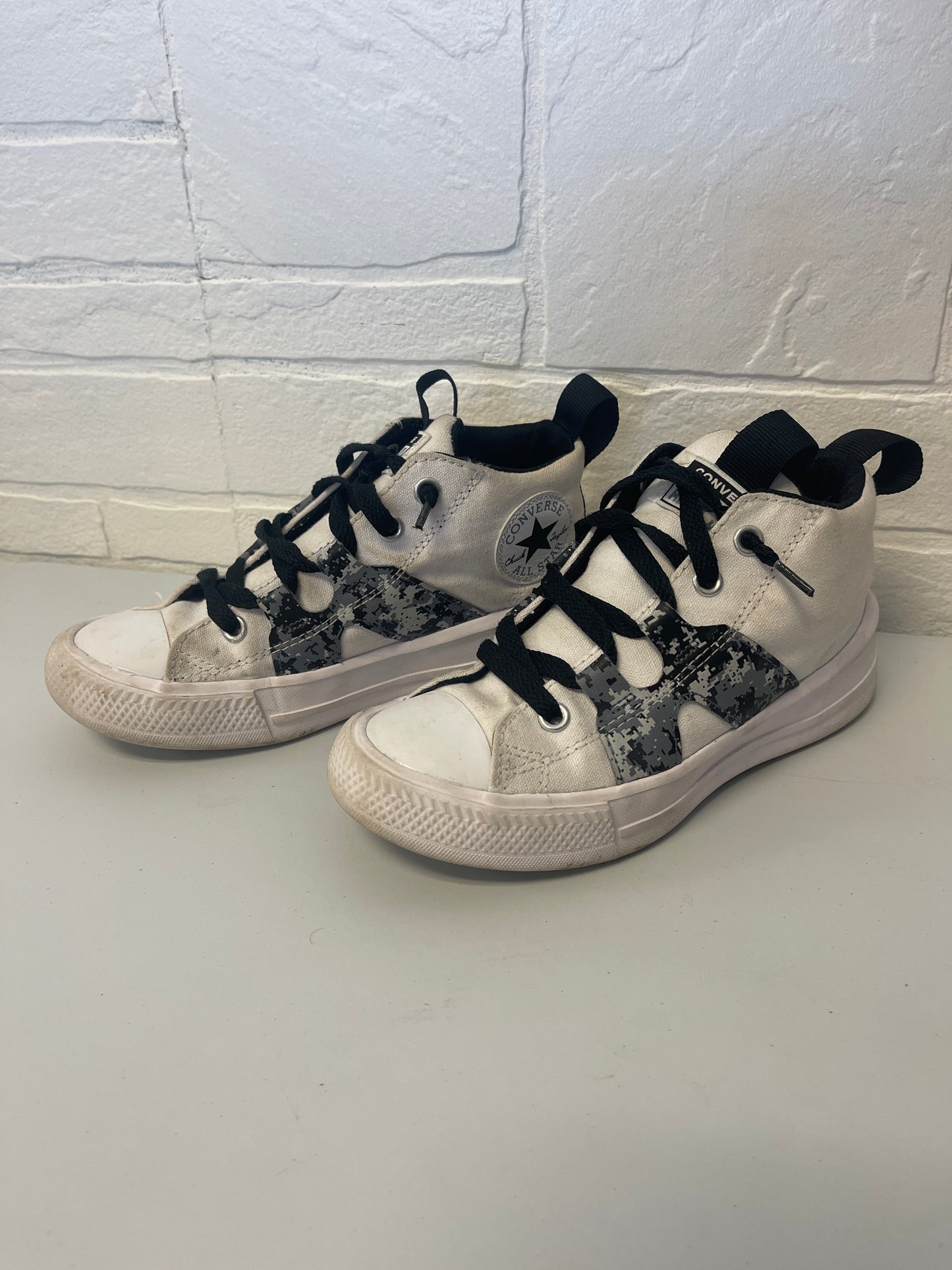 1 Converse Ultra Digi Camo