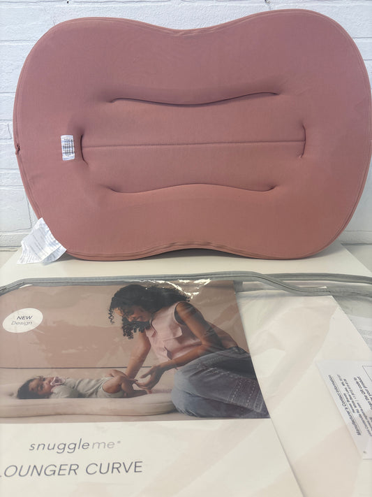 Snuggle Me Lounger Curve Gumdrop Color
