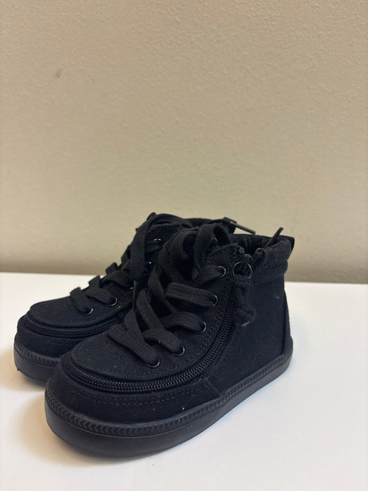 Size 7 Billy Black Full Zip Shoes