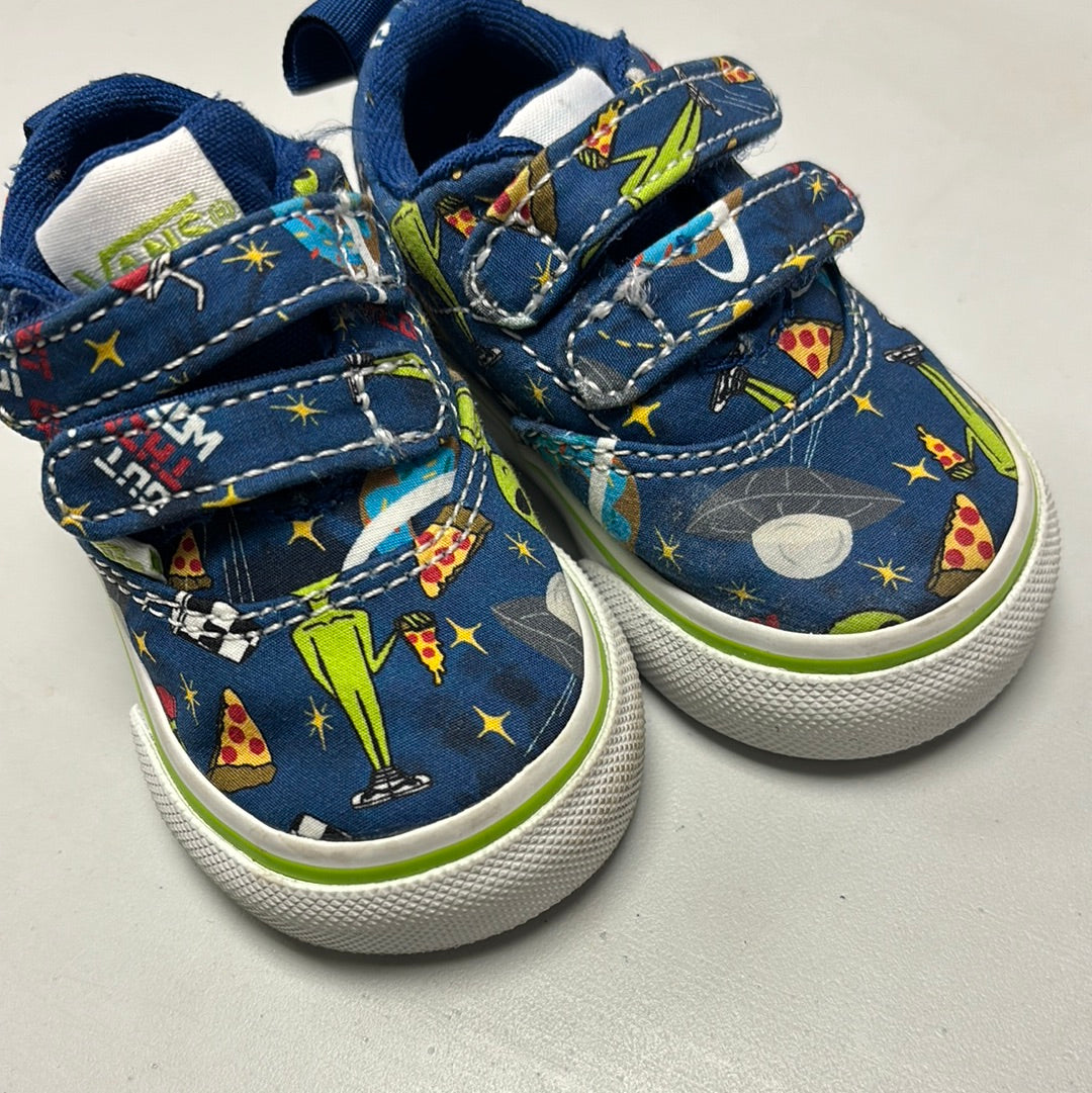 Size 2 Vans Doheny V Spaced Out Sneakers