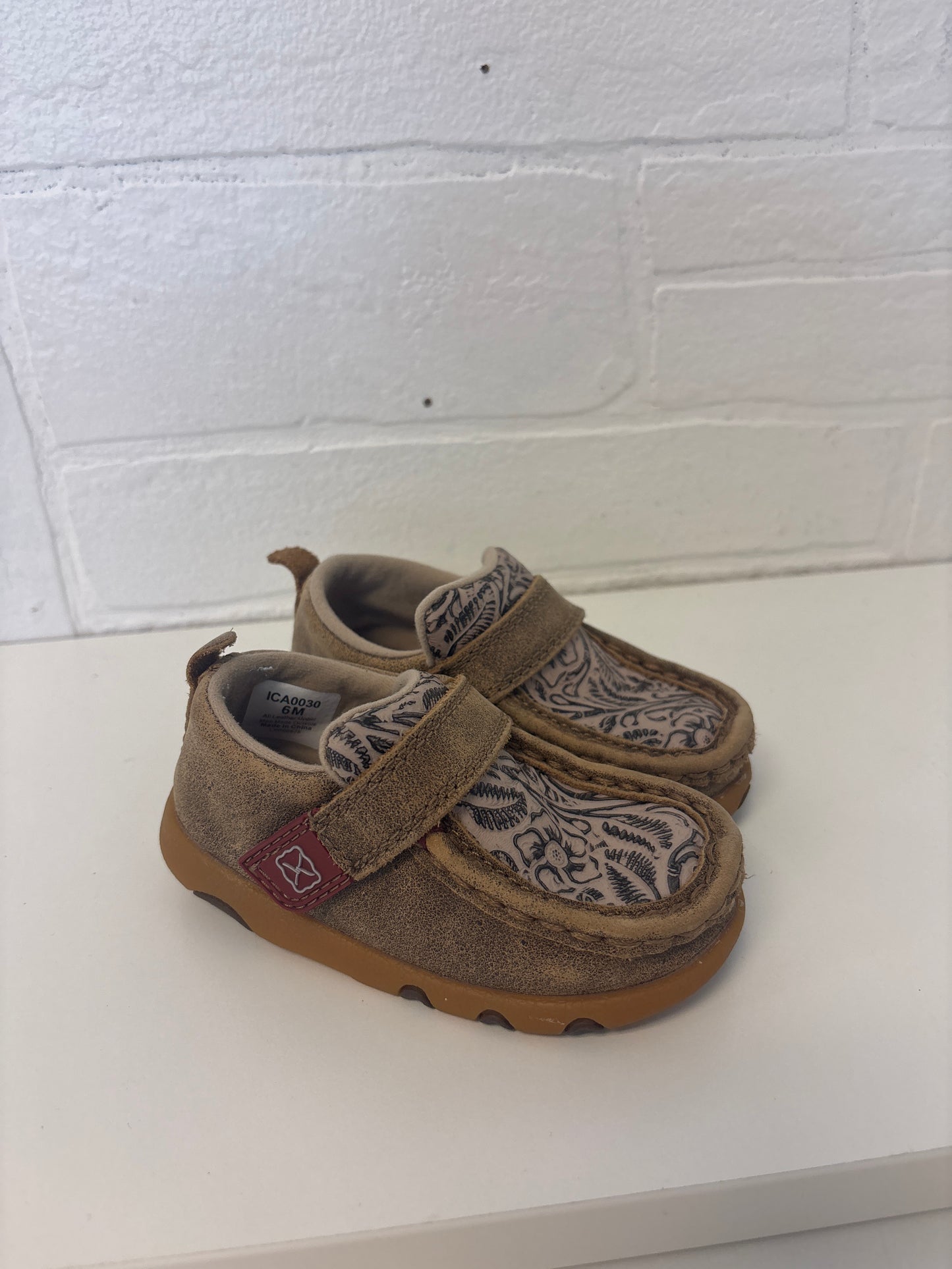 Size 6 Twisted X Slip Ons