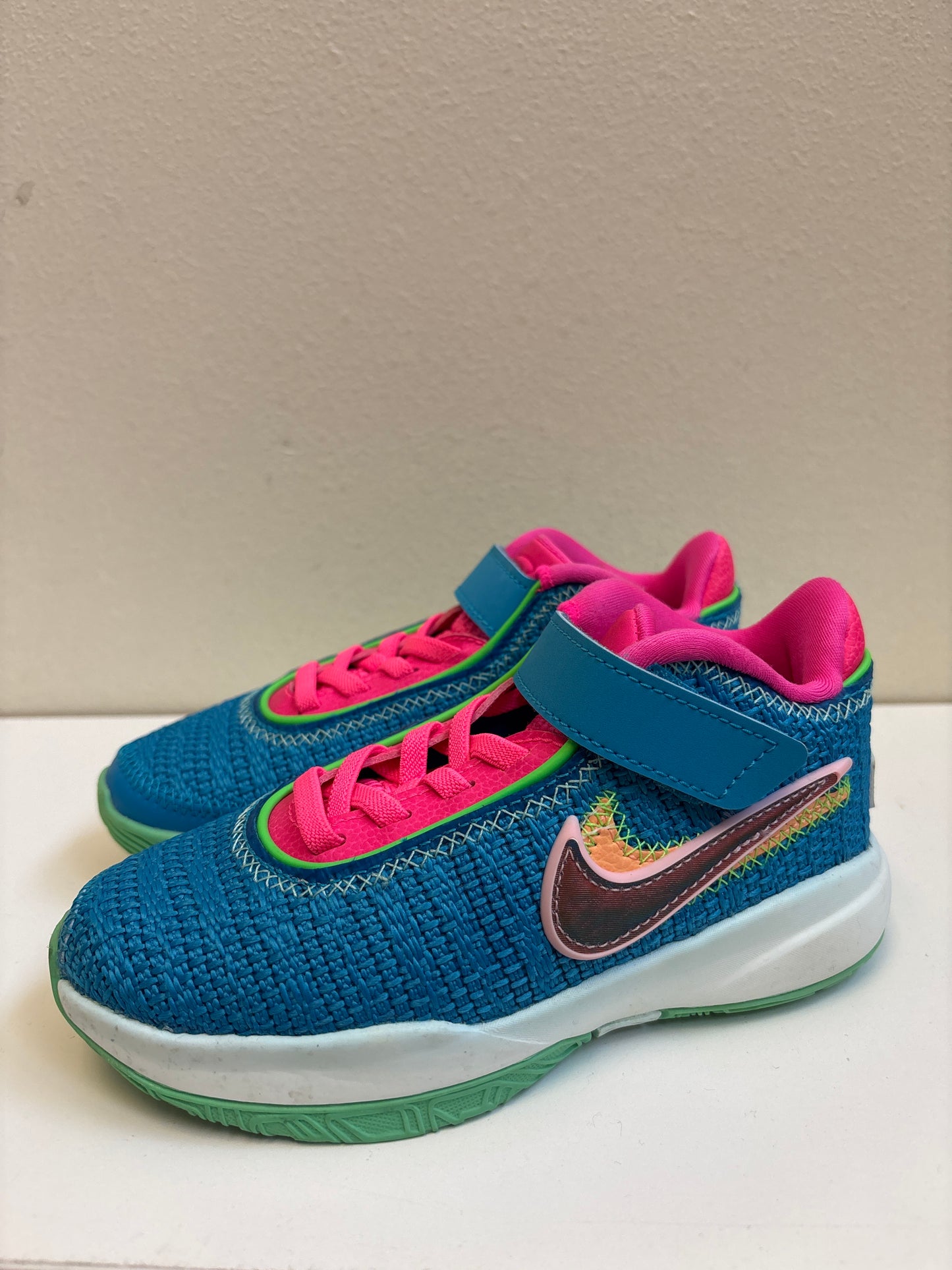 Size 11 Pink Blue Nike Shoes