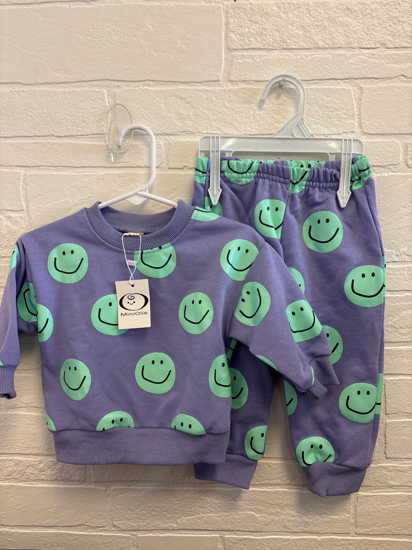 6-12m New Smiley Outfit