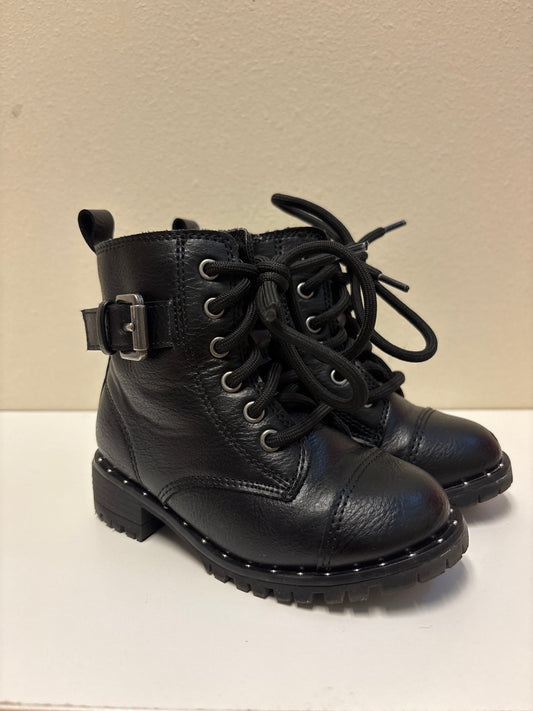 Size 7 Black Lace Up Boots