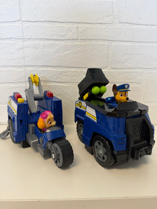 PAW Patrol, Chase Split-Second 2-in-1 Transforming Vehicle with Figure