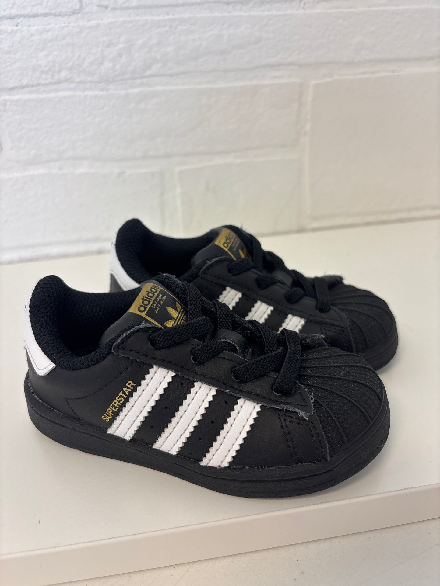 Size 6 Toddler Black White  Adidas