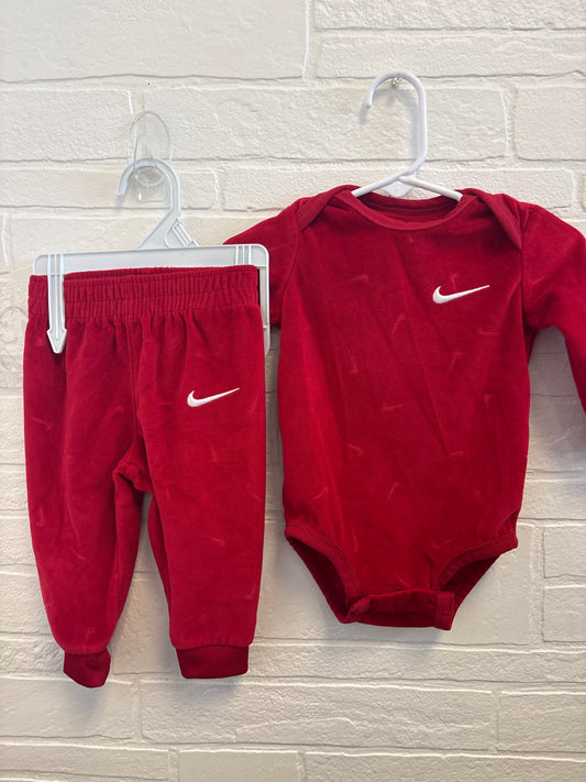 6m Red Nike Outfit