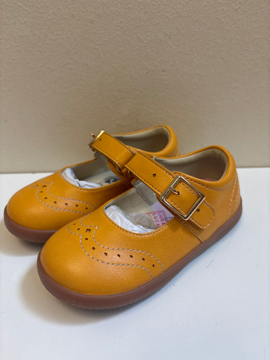 Size 8 New Livie Luca Libra Yellow