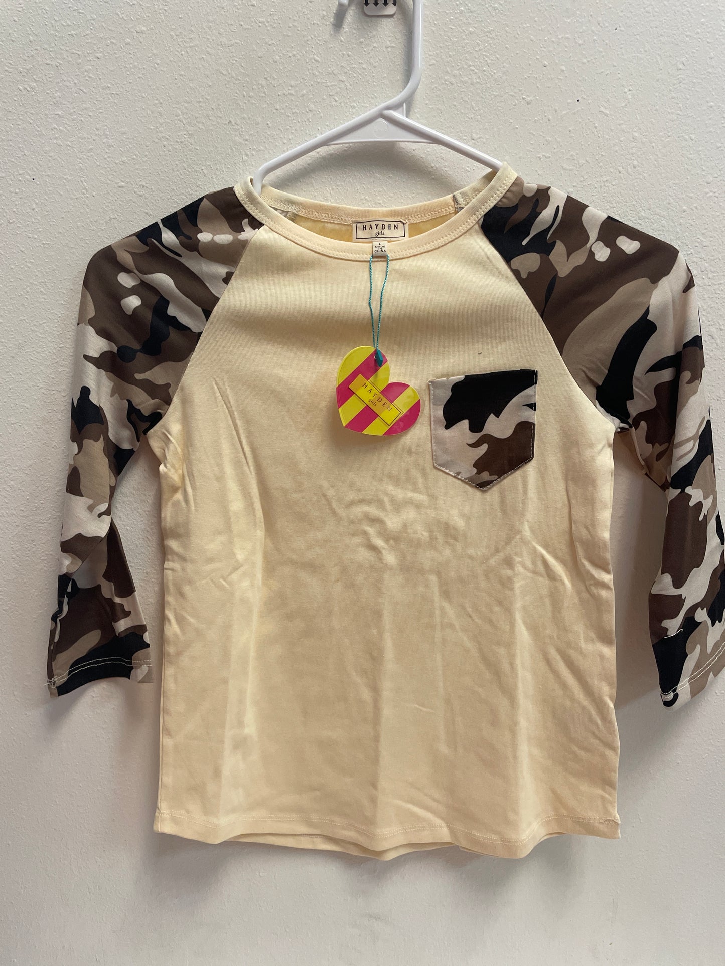 S (7/8) NEW Hayden Girls Camo Henley