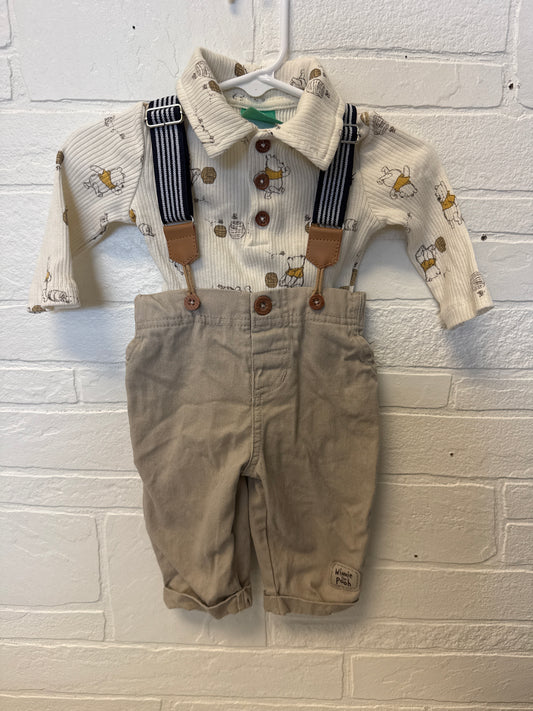 0-3M Winnie the Pooh Khaki Suspender Set