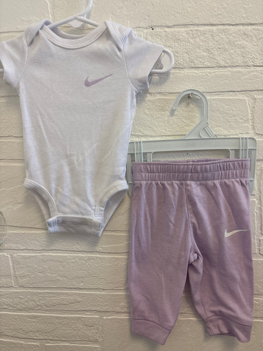 0-3m Lavender Nike Outfit