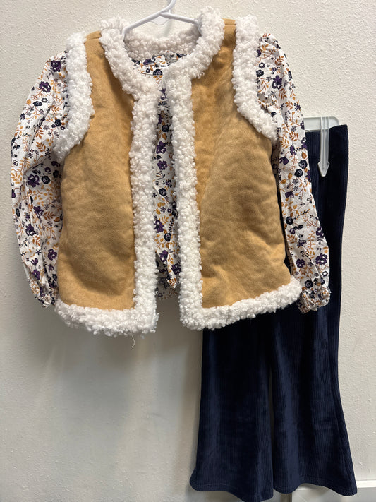 4 Tahari Tan Sherpa Vest 3pc Set