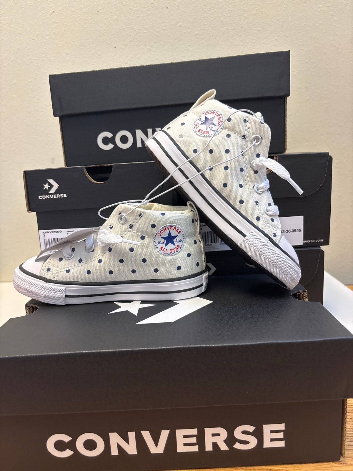 Size 9 Toddler New Converse