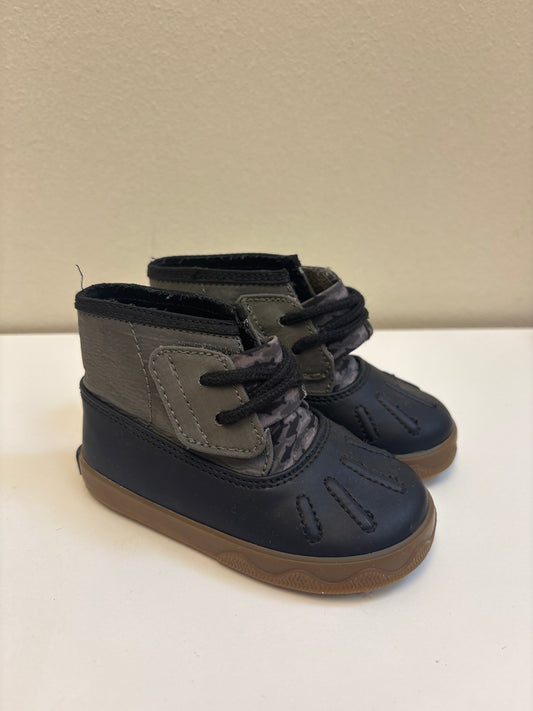Size 4 Toddler Sperry Boots