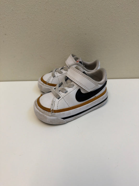 Size 4c Nike Court Legacy Toddler