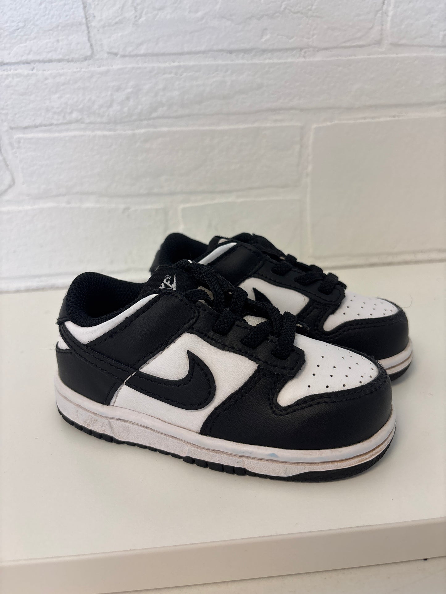 Size 7 Toddler Black White Nikes