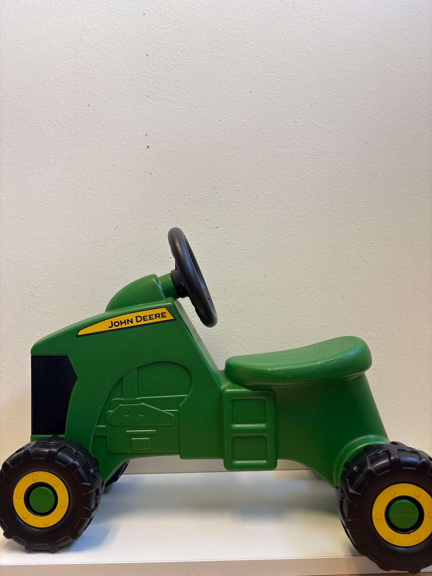 John Deere Ride On